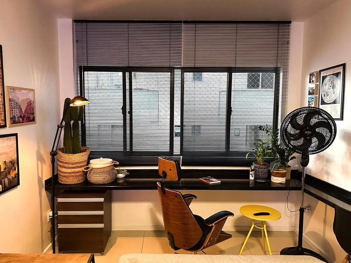 Apartamento Com Banheira Em Area Boemia De Florianópolis
